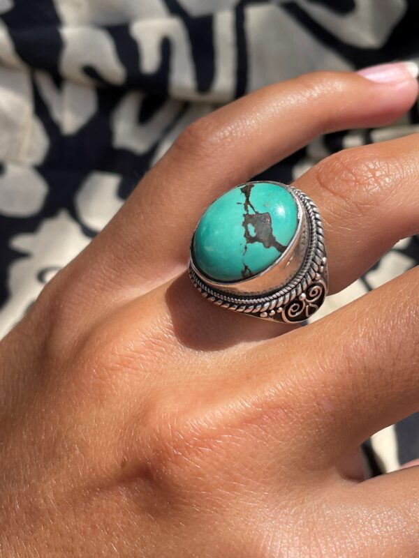 Bague turquoise détail