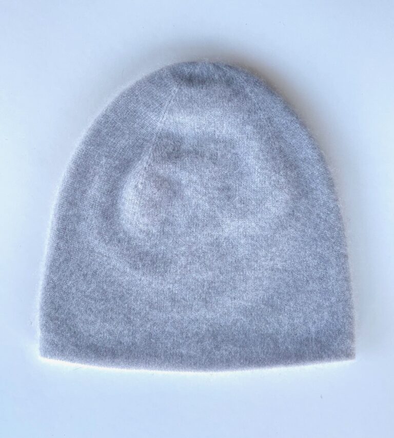 Bonnet en cachemire gris perle