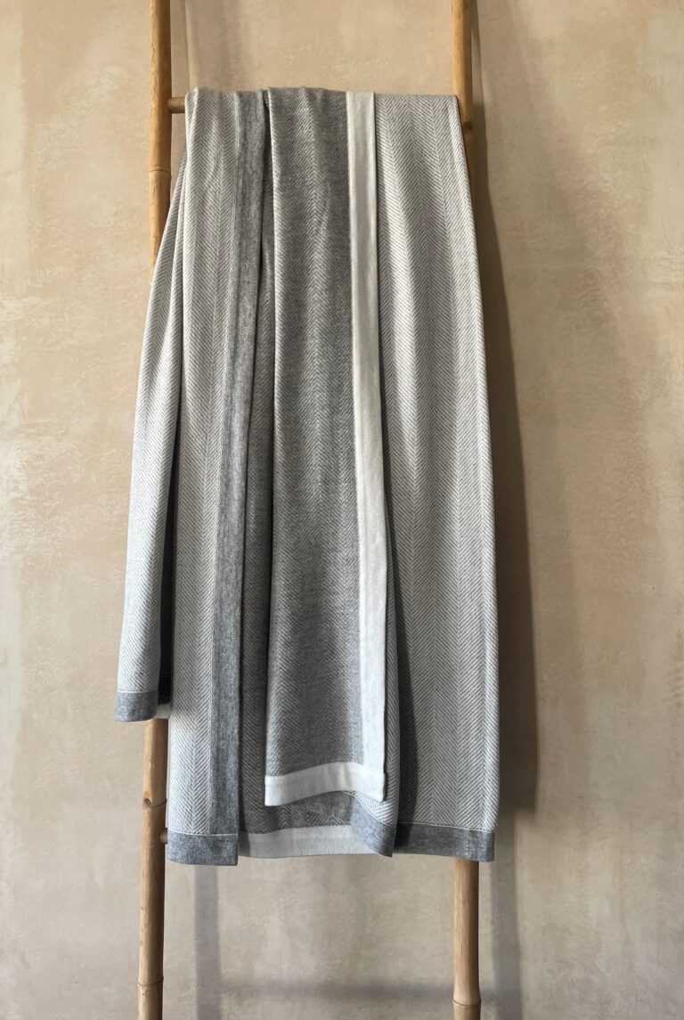 Plaid gris clair